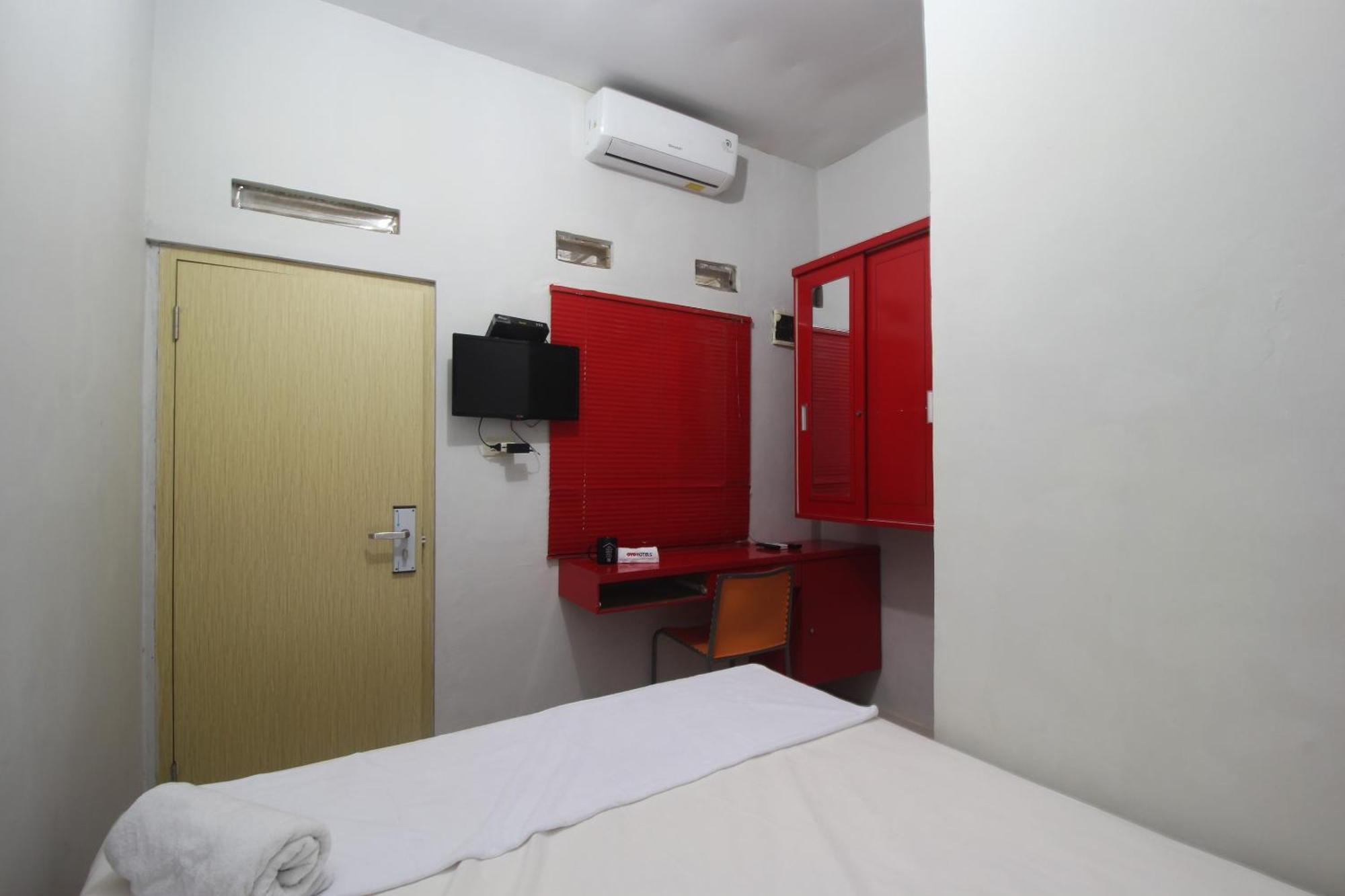בנדר למפונג Oyo Life 2273 Pratama Homestay מראה חיצוני תמונה